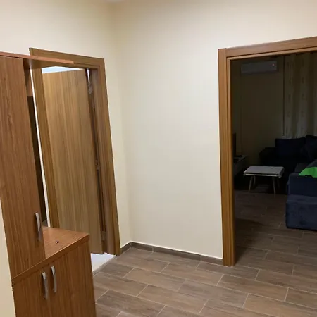 Durres, Golem, Grand Daire