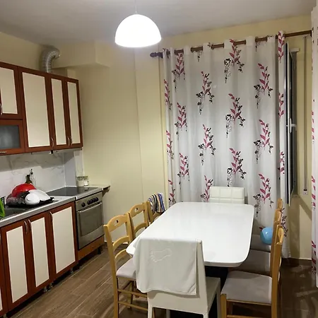 Durres, Golem, Grand Daire Golem (Tirana)